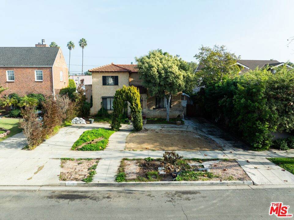 https://bt-photos.global.ssl.fastly.net/socal/orig_boomver_1_416285757-2.jpg