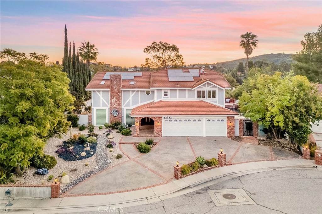 22232 Alizondo - Photo 1