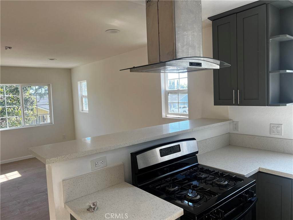 1467 Orange Avenue - Photo 1