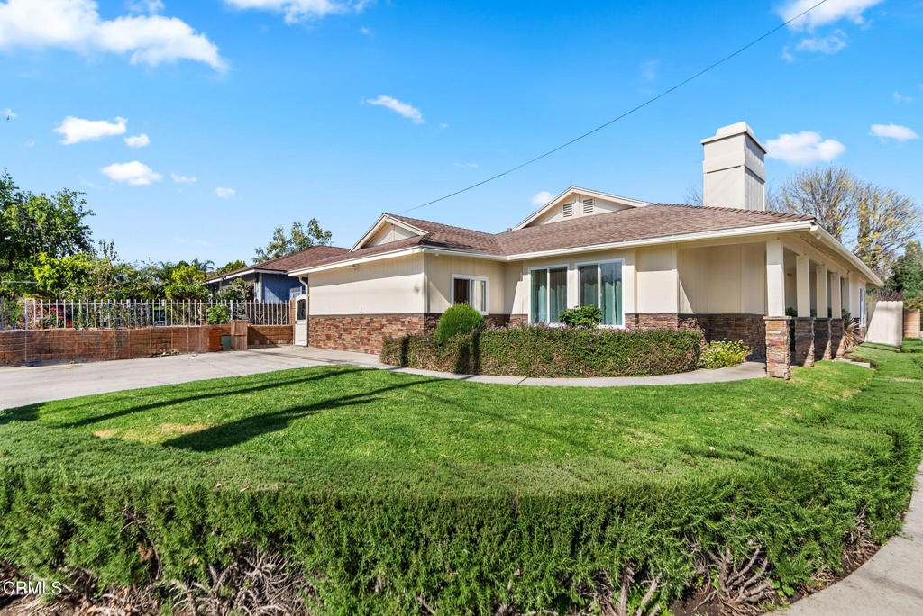 https://bt-photos.global.ssl.fastly.net/socal/orig_boomver_1_416336341-2.jpg