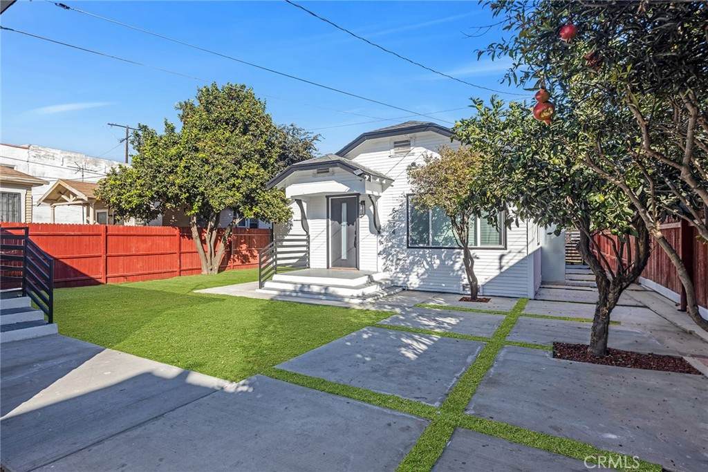 https://bt-photos.global.ssl.fastly.net/socal/orig_boomver_1_416362320-2.jpg