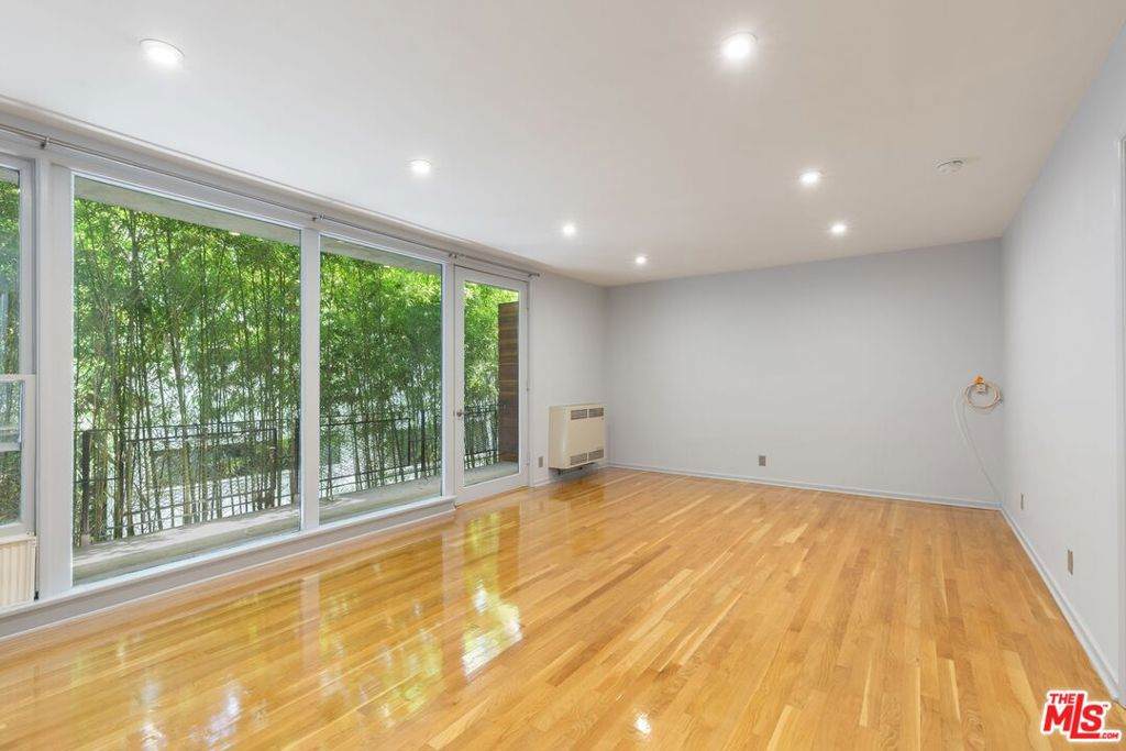 1155 Clark Street - Photo 1