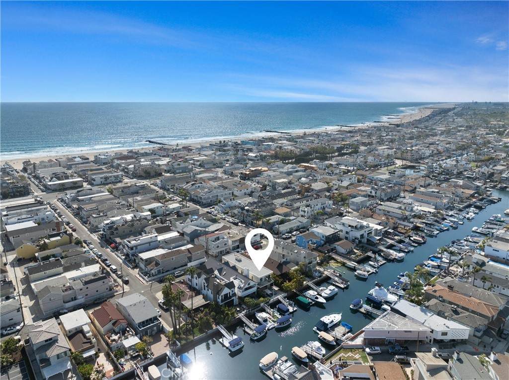 3306 Marcus Avenue - Photo 1