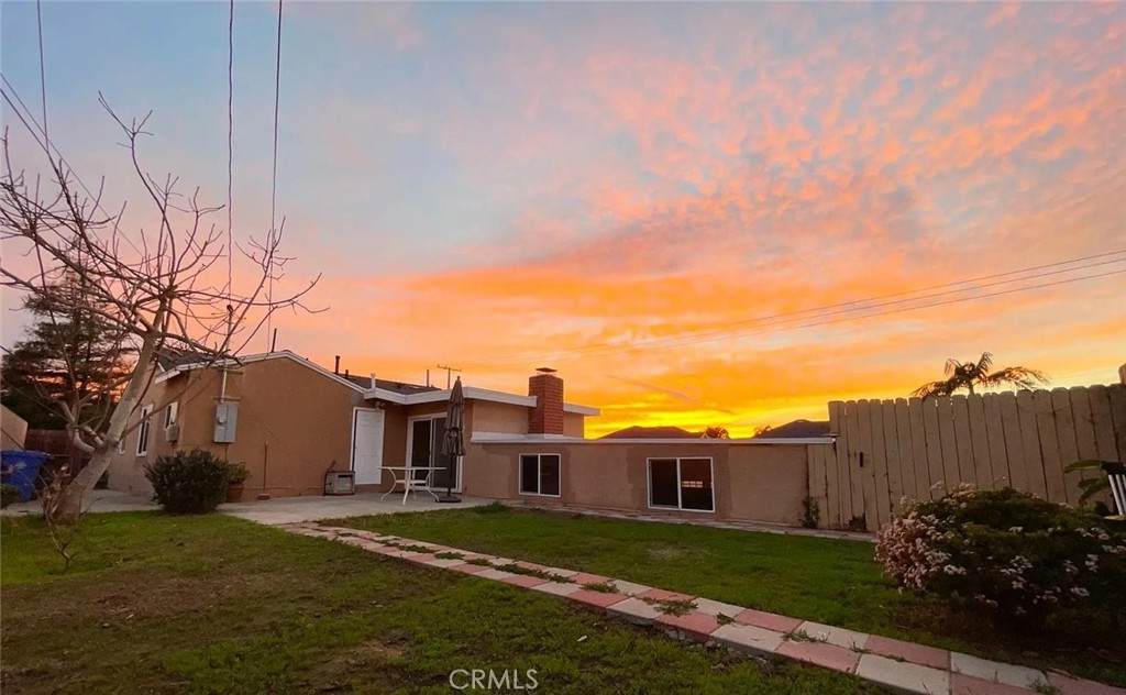 2864 Pinckard - Photo 1