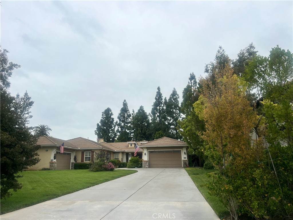 4469 La Serena - Photo 1