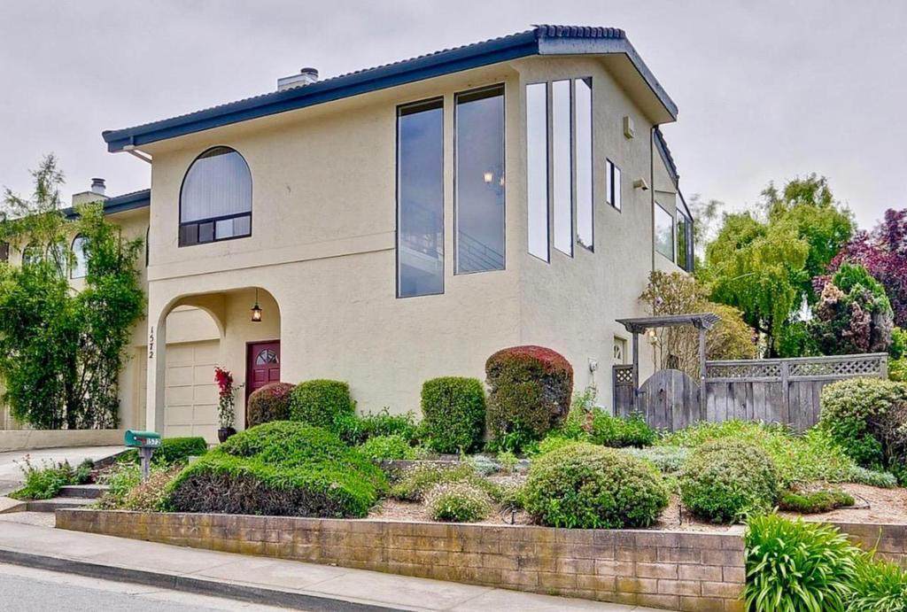 1572 Seascape Boulevard - Photo 1
