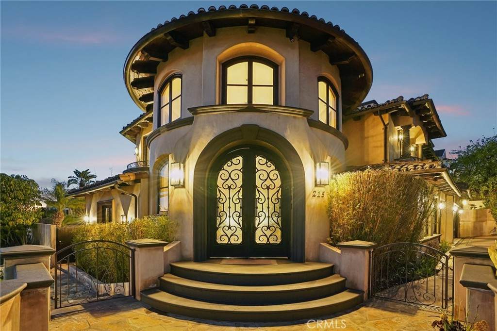 https://bt-photos.global.ssl.fastly.net/socal/orig_boomver_1_416582461-2.jpg
