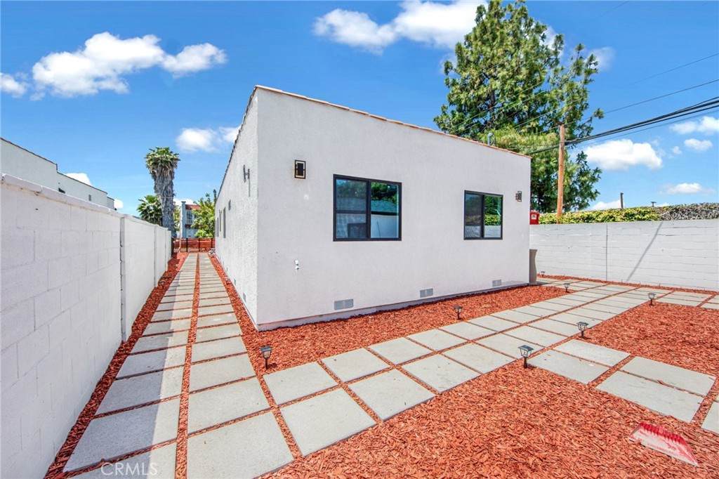 https://bt-photos.global.ssl.fastly.net/socal/orig_boomver_1_416612962-2.jpg