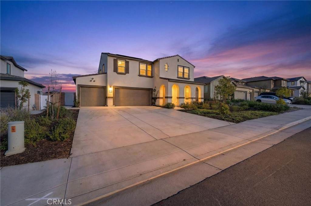 30734 White Pines Drive - Photo 1