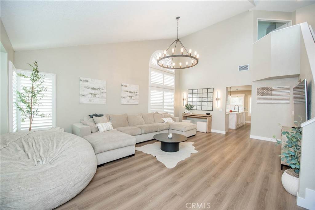https://bt-photos.global.ssl.fastly.net/socal/orig_boomver_1_416618116-2.jpg