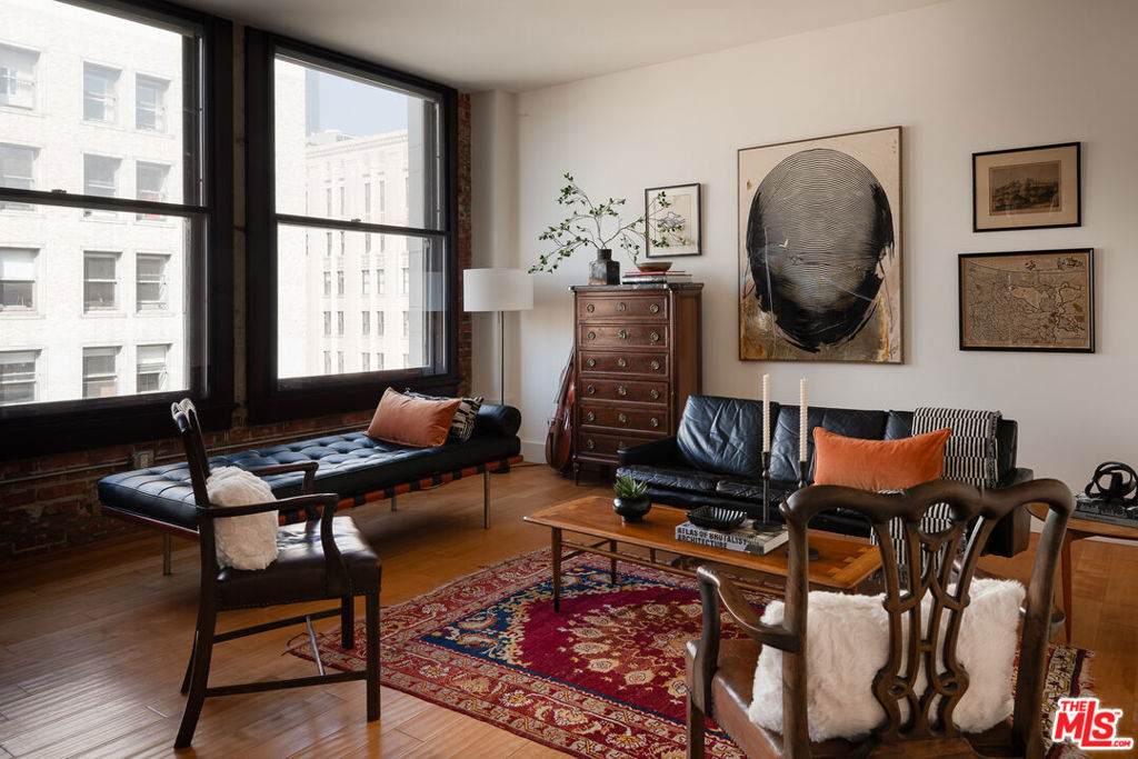 460 Spring Street - Photo 1