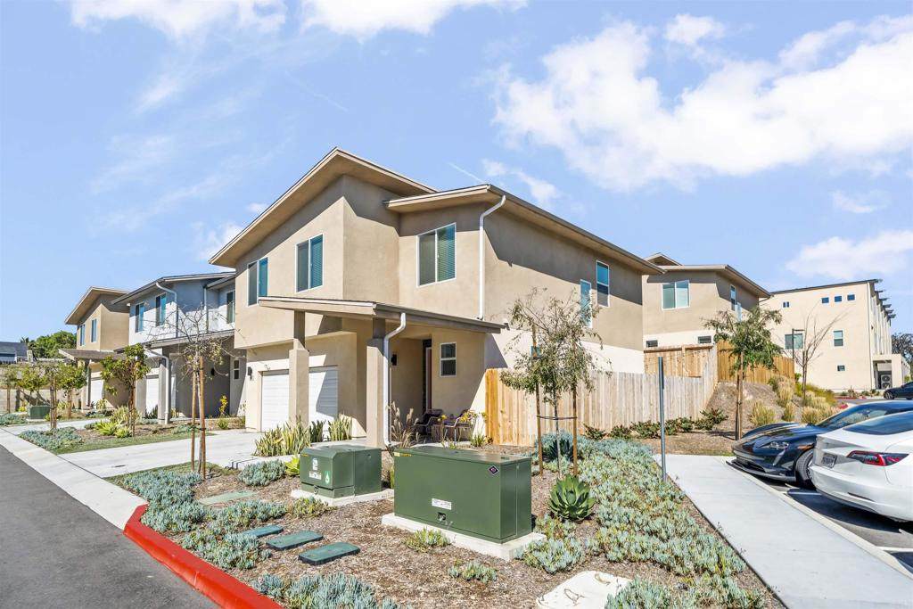 https://bt-photos.global.ssl.fastly.net/socal/orig_boomver_1_416686344-3.jpg