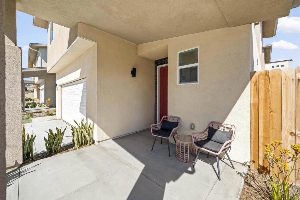 https://bt-photos.global.ssl.fastly.net/socal/orig_boomver_1_416686344-3.jpg