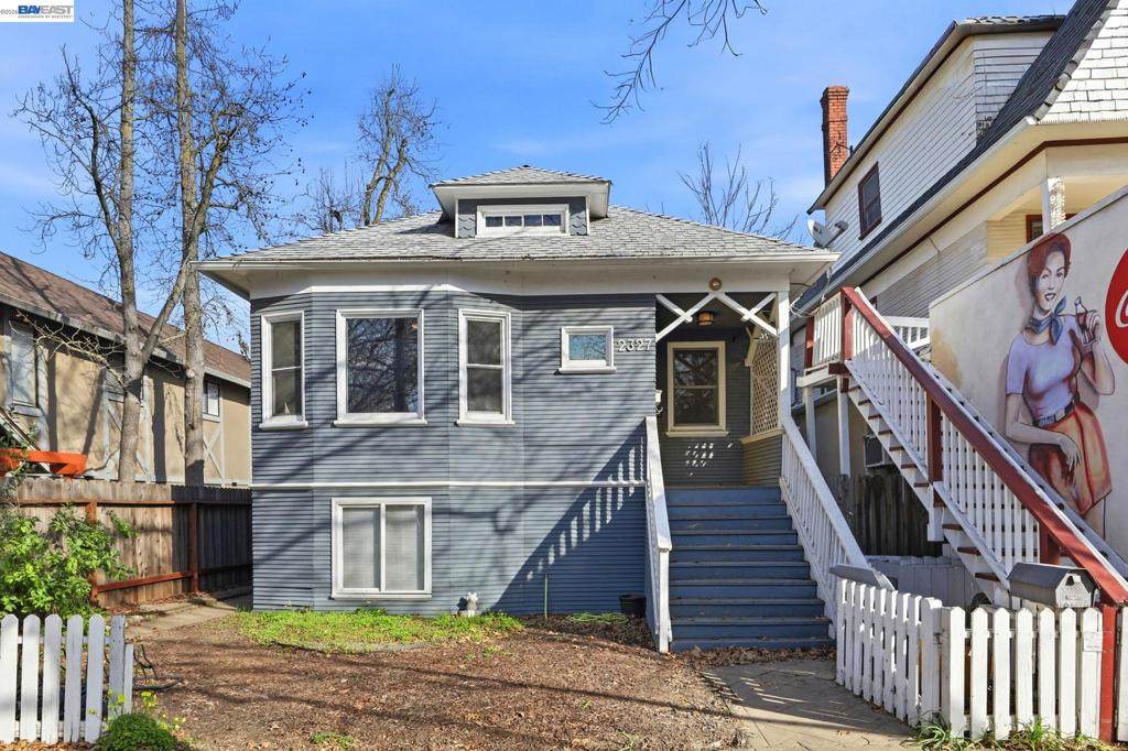2327 N St - Photo 1