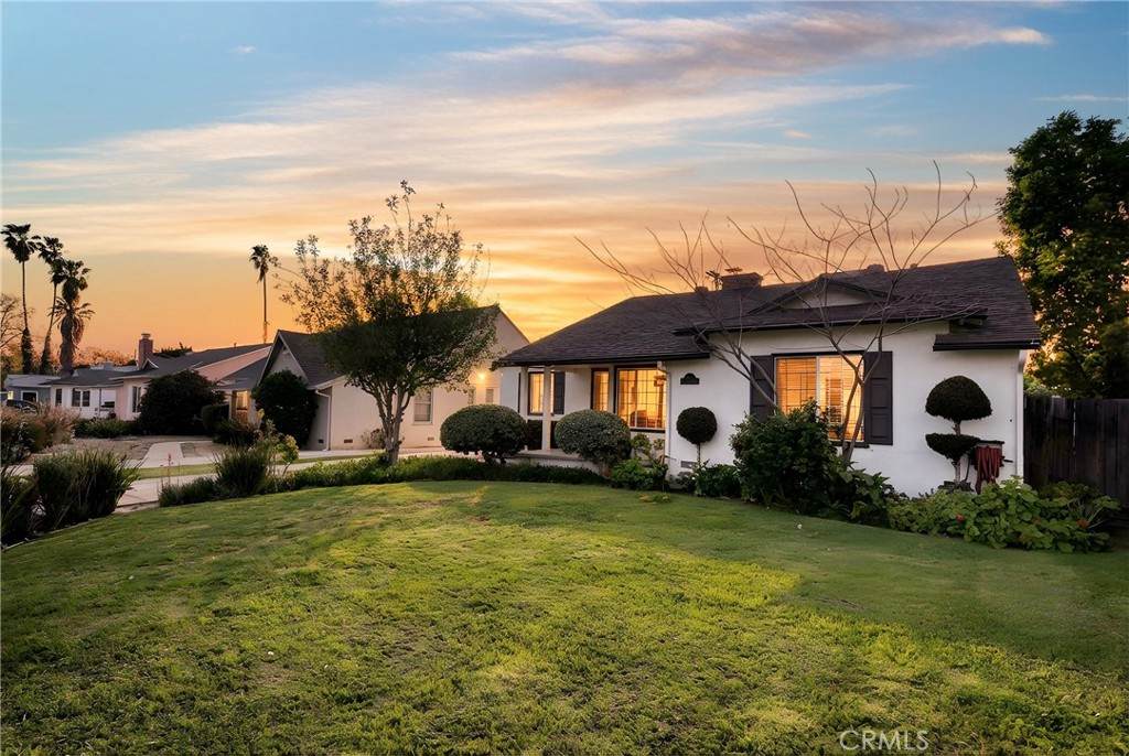 6331 Murietta - Photo 1