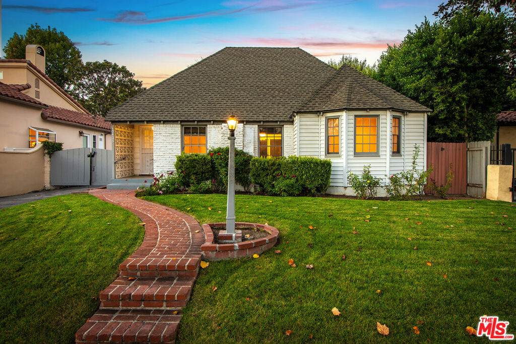 10435 Whipple Street - Photo 1