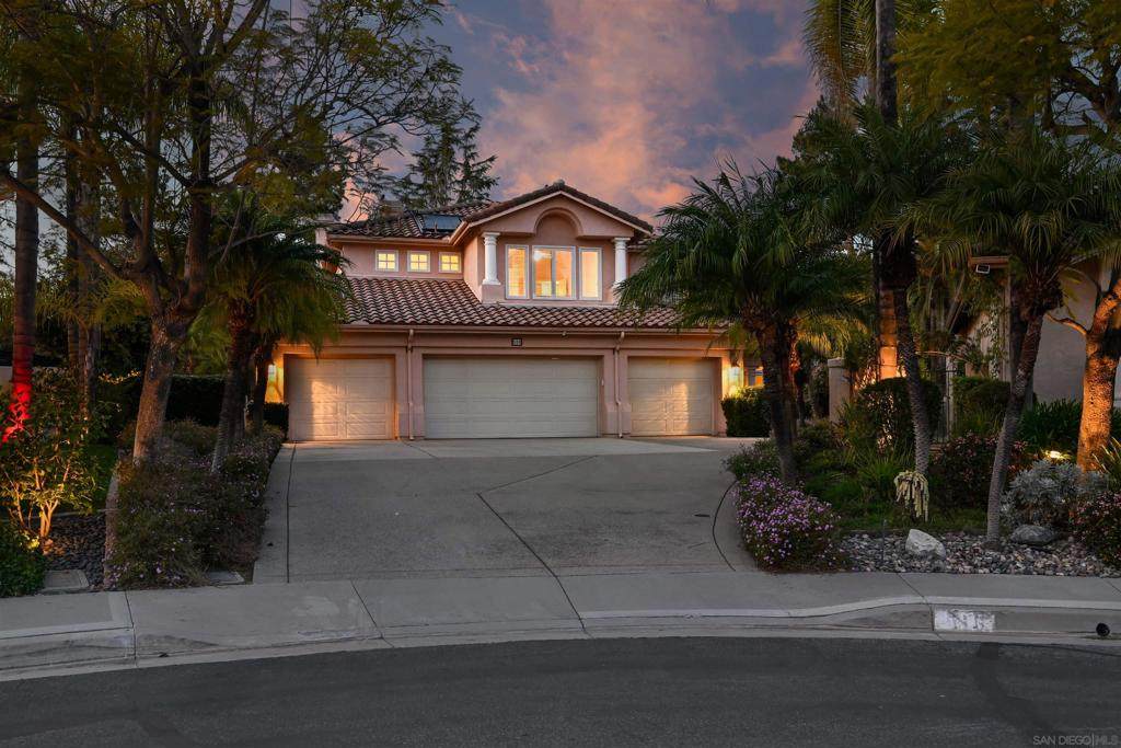 https://bt-photos.global.ssl.fastly.net/socal/orig_boomver_1_416741641-2.jpg