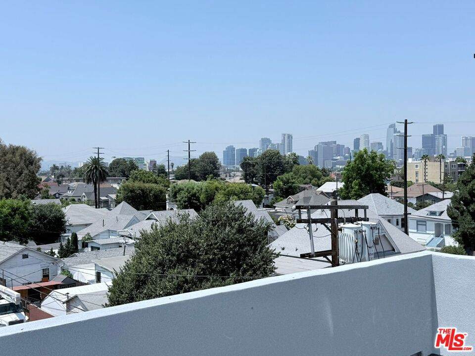 https://bt-photos.global.ssl.fastly.net/socal/orig_boomver_1_416751017-2.jpg