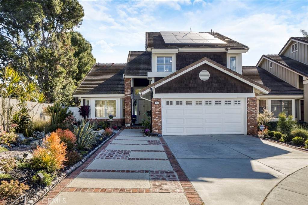 36 Bloomdale - Photo 1