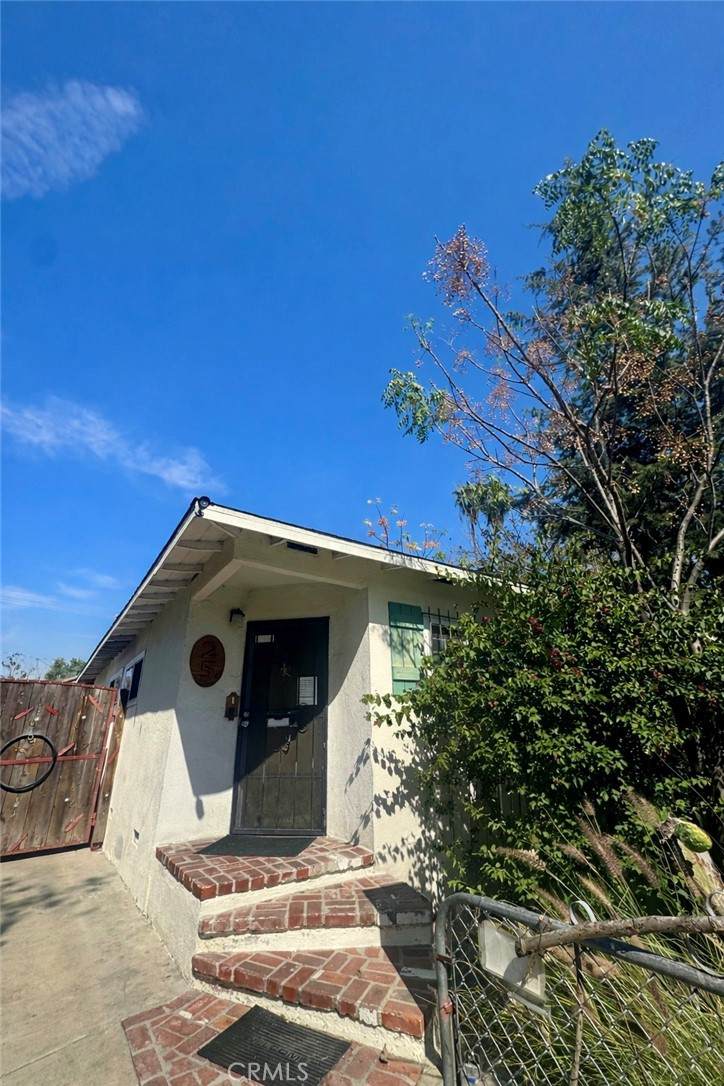 25 Plymouth - Photo 1