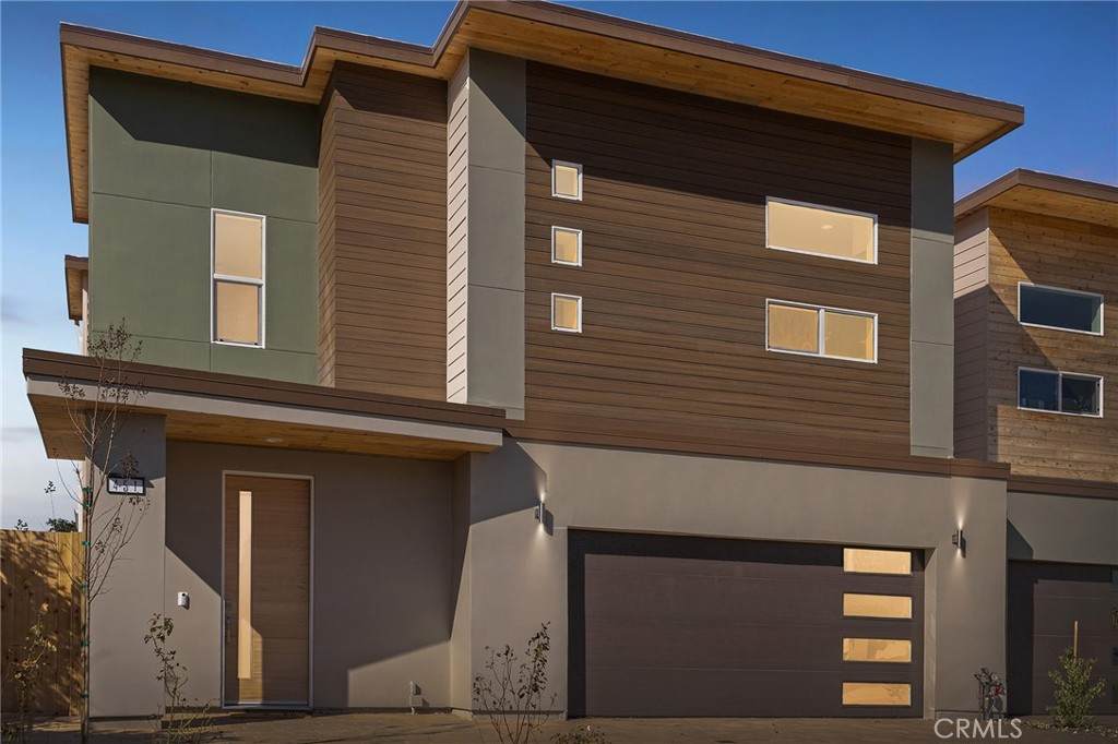 451 13th Street - Photo 1