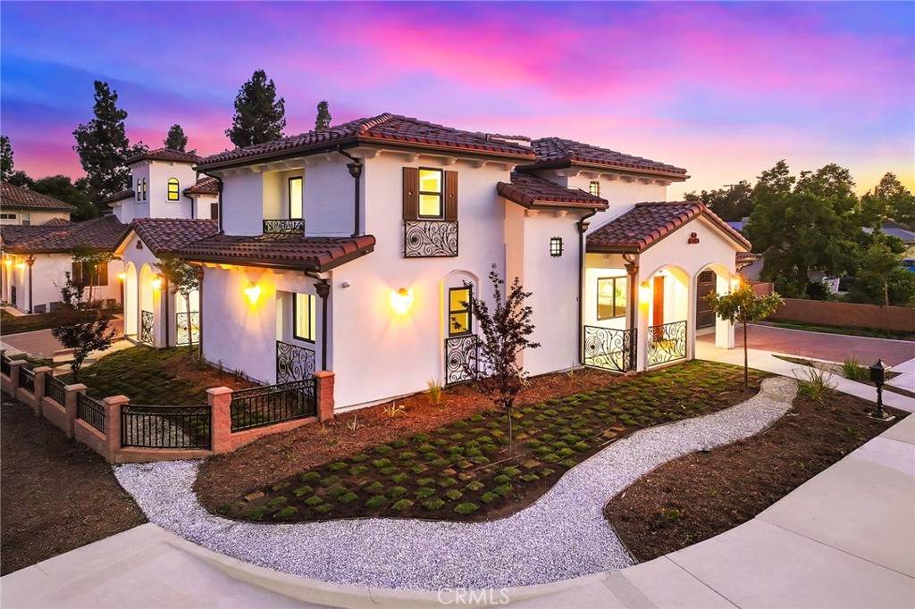 https://bt-photos.global.ssl.fastly.net/socal/orig_boomver_1_416808555-2.jpg