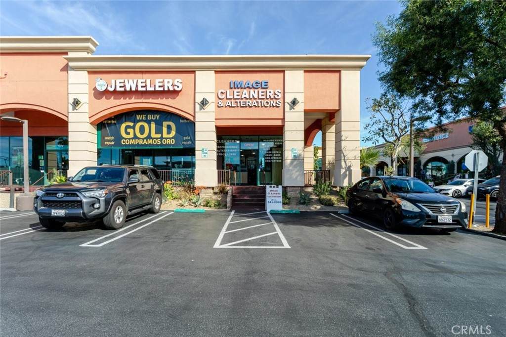 https://bt-photos.global.ssl.fastly.net/socal/orig_boomver_1_416895934-2.jpg