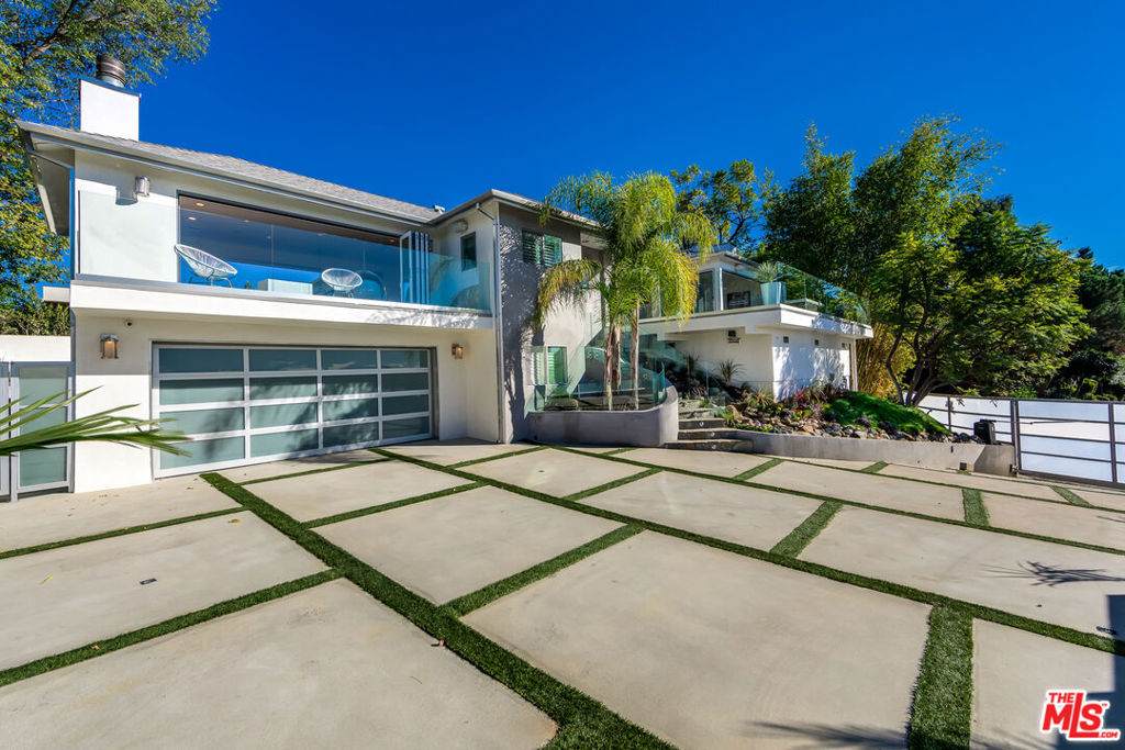 3490 Wonder View Place - Photo 1
