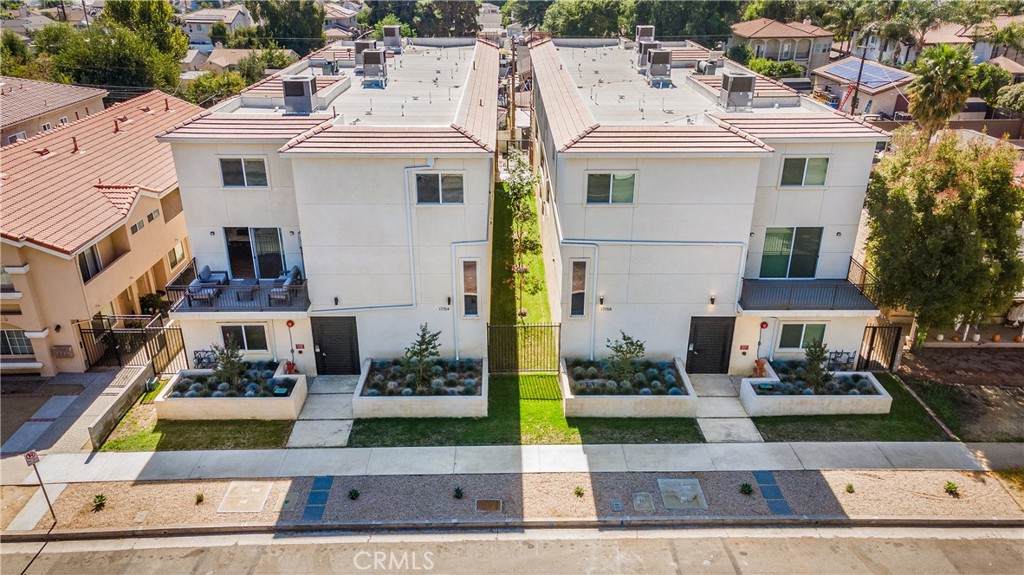 17154 Chatsworth Street - Photo 1