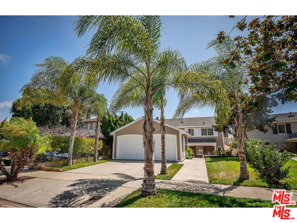 7830 83rd Street - Photo 1