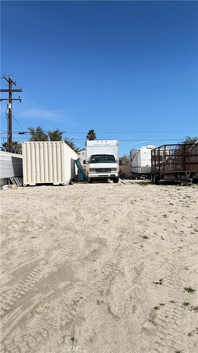 https://bt-photos.global.ssl.fastly.net/socal/orig_boomver_1_417221087-2.jpg