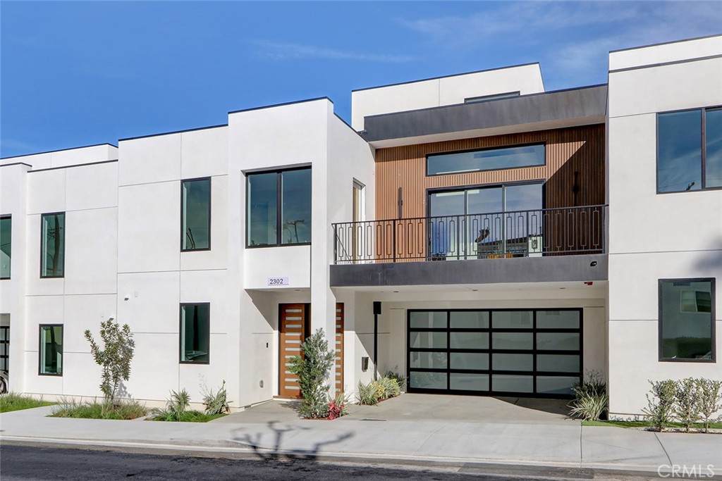 2302 Perkins Lane - Photo 1