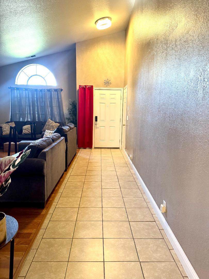 https://bt-photos.global.ssl.fastly.net/socal/orig_boomver_1_417282582-2.jpg