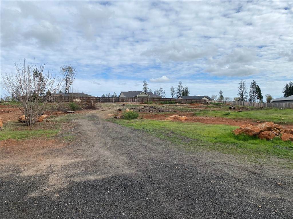 6214 Lucky John - Photo 1