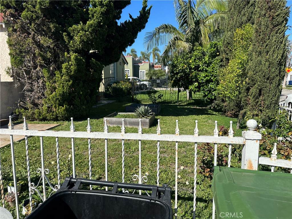 https://bt-photos.global.ssl.fastly.net/socal/orig_boomver_1_417341590-2.jpg