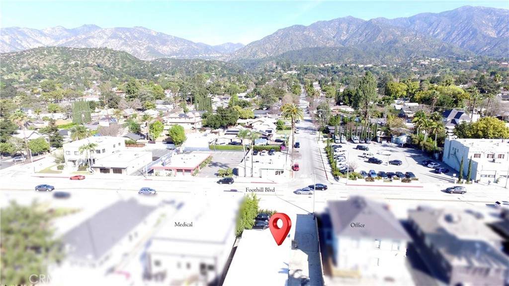 328 Foothill - Photo 1