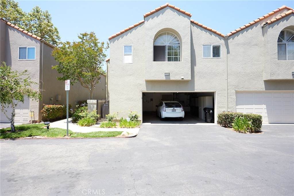 https://bt-photos.global.ssl.fastly.net/socal/orig_boomver_1_417489226-2.jpg