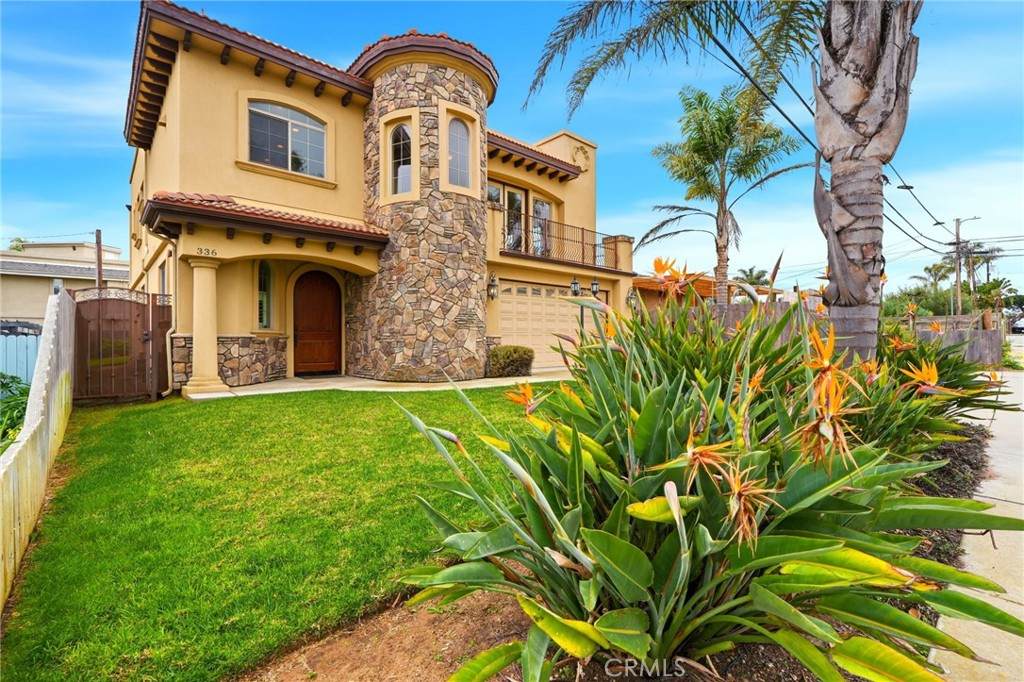 https://bt-photos.global.ssl.fastly.net/socal/orig_boomver_1_417545891-2.jpg