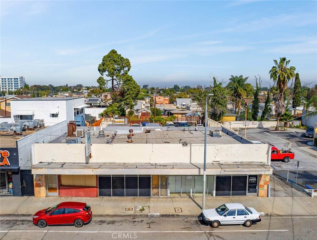 1627 Carson - Photo 1