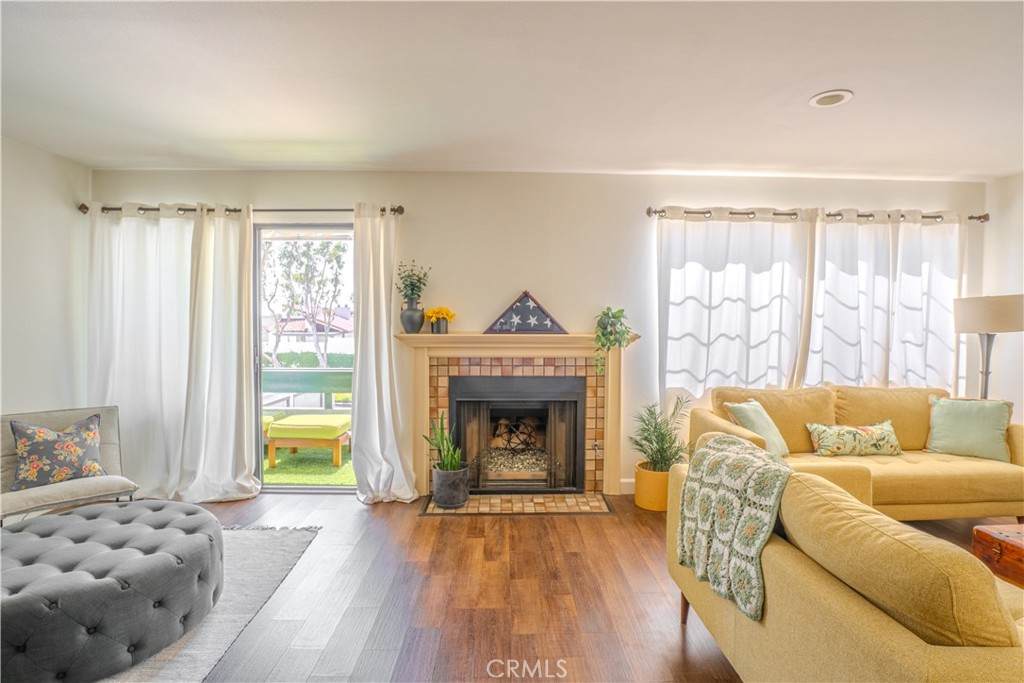1903 Temple Avenue - Photo 1