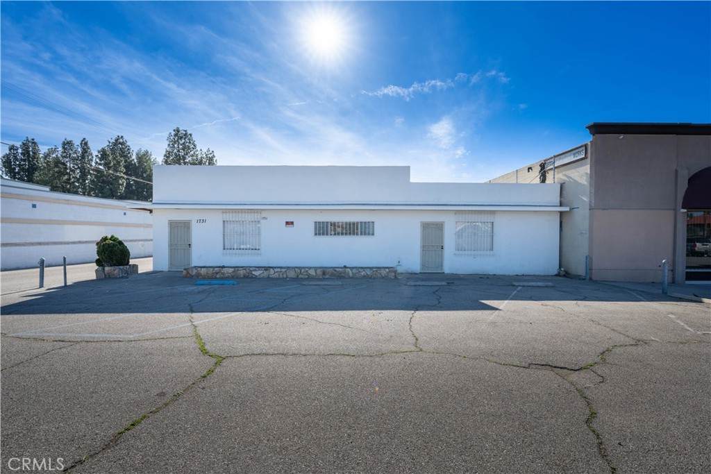 1731 Highland Avenue - Photo 1
