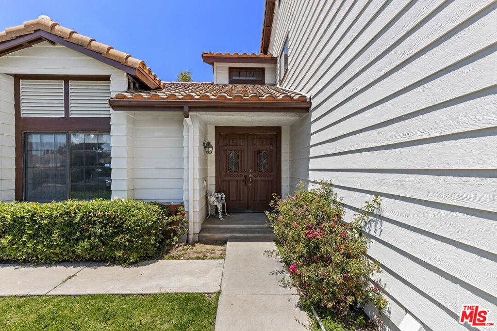 https://bt-photos.global.ssl.fastly.net/socal/orig_boomver_1_417741223-2.jpg