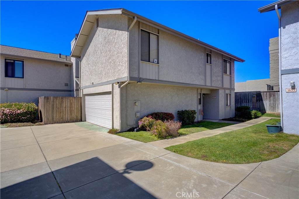 1637 Longbranch - Photo 1