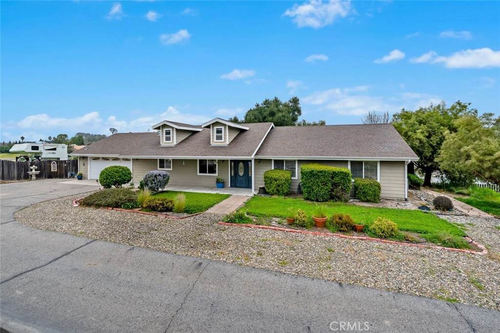 3735 Monterey Road - Photo 1