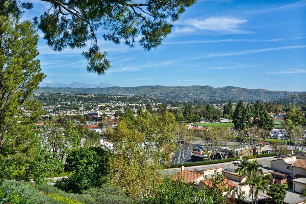 5540 Vista Del Este - Photo 1