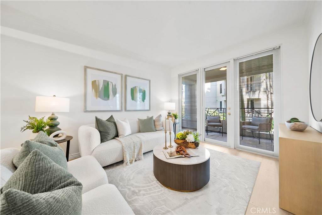 2233 Martin - Photo 1