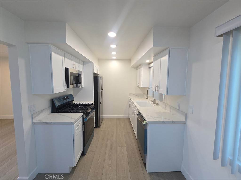 225 7th Street - Photo 1