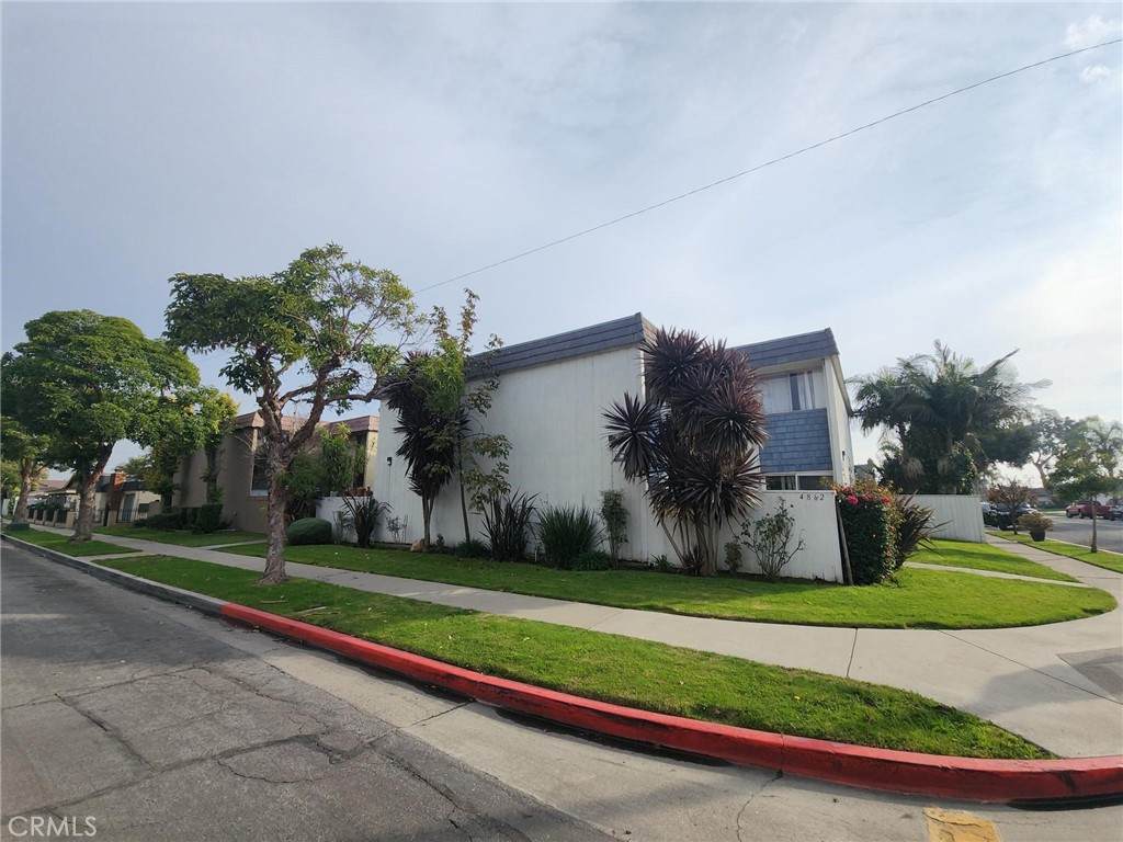 4862 Kona Drive - Photo 1