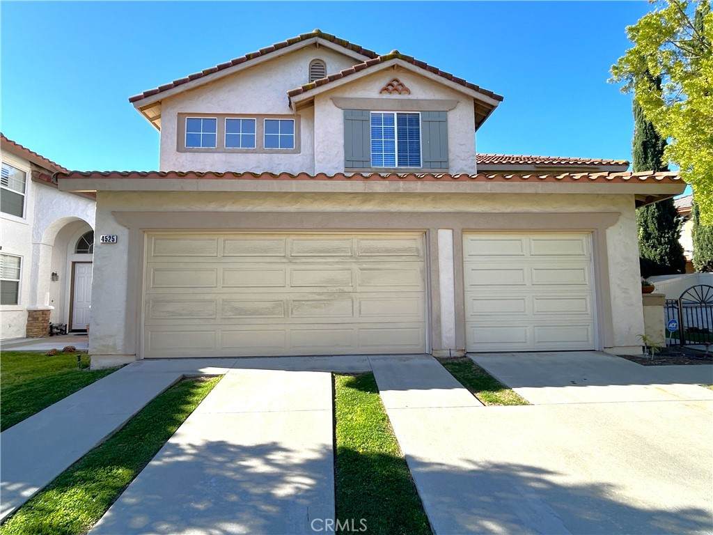 4525 Torrey Pines - Photo 1