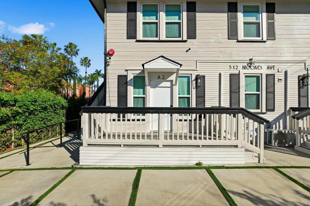 312 Brookes Avenue - Photo 1